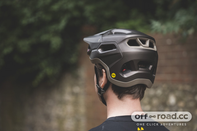 Specialized tactic ii discount helmet